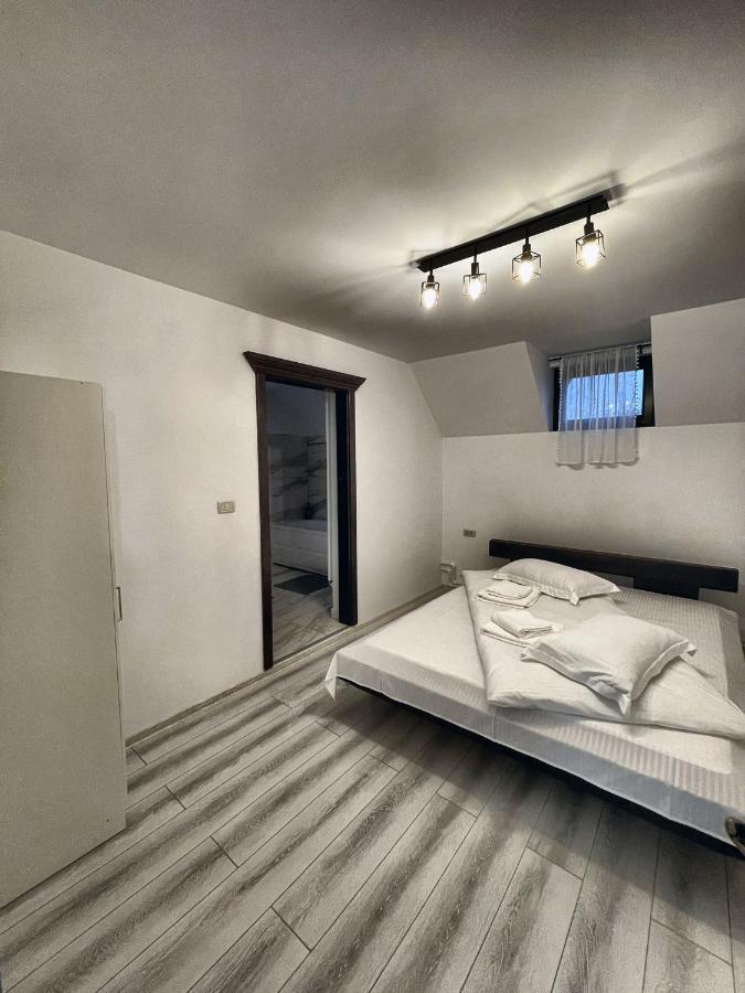 Casa Din Podirei Villa Capu Cîmpului Buitenkant foto