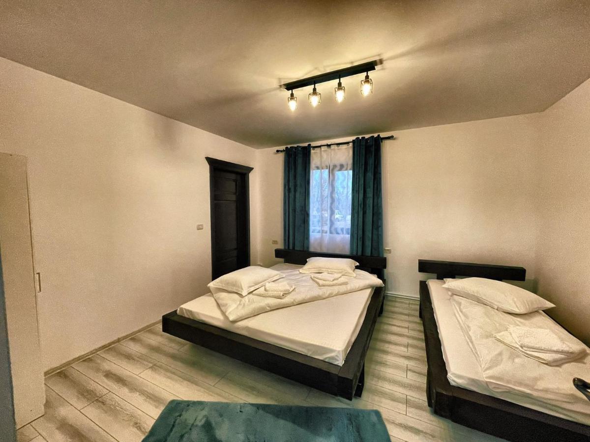 Casa Din Podirei Villa Capu Cîmpului Buitenkant foto
